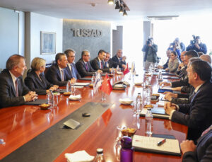 CHP ve TÜSİAD Arasında Buluşma! Ekonomik Gündem Masaya Yatırıldı.