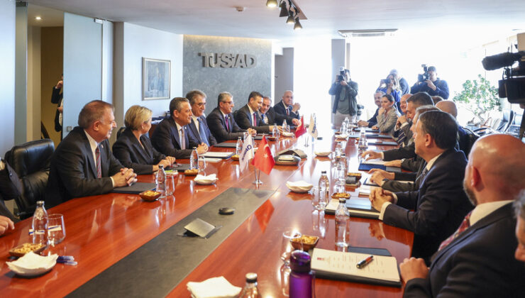 CHP ve TÜSİAD Arasında Buluşma! Ekonomik Gündem Masaya Yatırıldı.