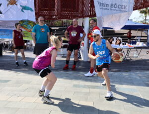 Antalya Gençliği Bayrağı Kucakladı: 19 Mayıs’ta Spor ve Coşku Bir Arada!