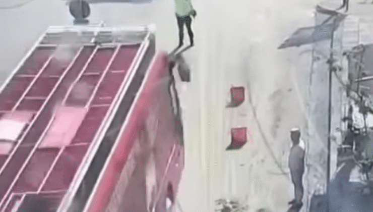 CHP Otobüs Şoförüne ‘Ev Hapsi’: Emniyet’ten Olayın Gerçek Yüzü Açıklandı!