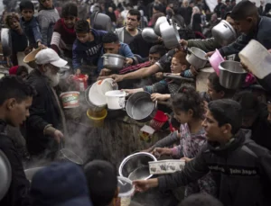 Gazze Halkı Açlıktan Ölüyor, Acil Eylem Şart!
