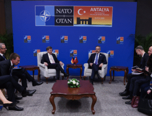 NATO Toplantısı Sonrası Fidan’dan Mesajlar: Türkiye’nin Rolü Vurgulandı!