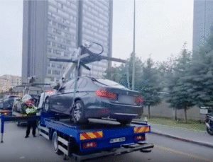 Ambulansa Yol Vermeyen Konvoya Ceza Yağdı!