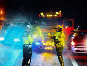 Far Kuralları İhlalinde Rekor Ceza! Yasa Dışı Çakar Kullanımı Takibe Alındı!