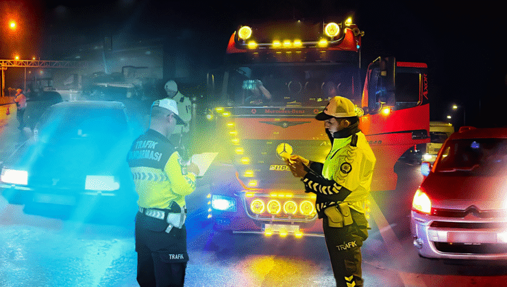 Far Kuralları İhlalinde Rekor Ceza! Yasa Dışı Çakar Kullanımı Takibe Alındı!