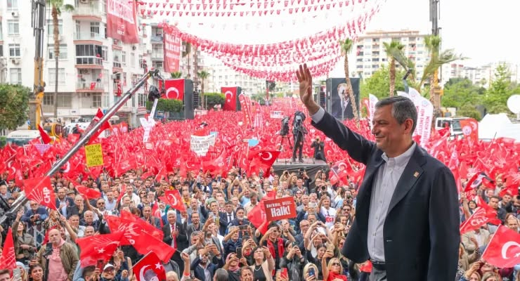 Özgür Özel’den Erdoğan’a Ağır Gönderme: “Seni Değil, Zulmünü Kınıyoruz!”