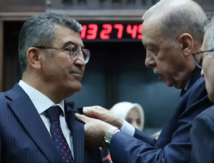 Dezenformasyon Bildirim Servisi Cumhurbaşkanı Erdoğan, Rozet Taktığı Vekili Tanımadı, İddiası