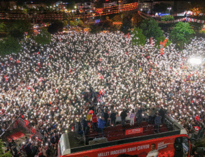Özel’den Sert Çıkış: “Çalışana, Emekliye Zam Gelene Kadar Durmak Yok!”