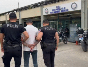 Kasten Yaralama ve Sahtecilik Suçlarından Aranan Şahıs Yakalandı