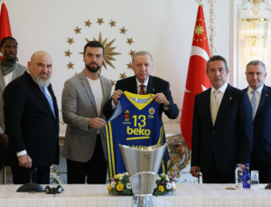 Çift Kupalı Tek Kulüp Fenerbahçe, Cumhurbaşkanı Erdoğan’dan Tebrik Aldı!