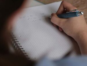 MEB’in Deneme Sınavı Yasağı Köy ve Kasaba Öğrencilerini Vuruyor