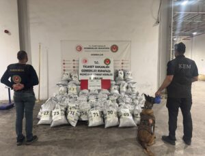Gürbulak’ta Tek Seferde 1 Ton 870 Kg Uyuşturucu Ele Geçirdi