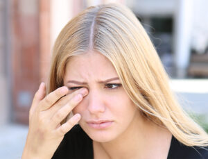 Göz Seğirmesi Masum mu? “Basit Sanmayın”