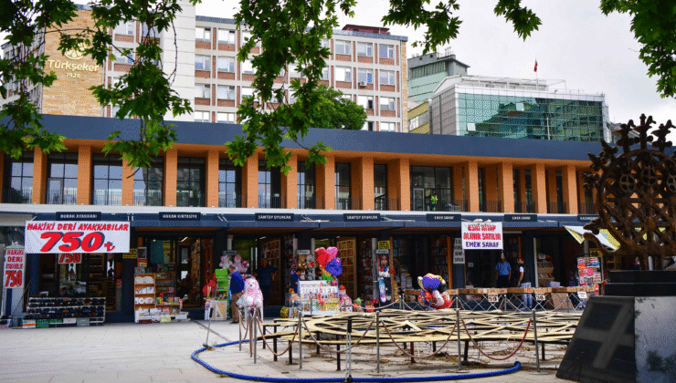 Zafer Meydanı, Öğrenciler İçin Modern Merkeze Dönüşüyor