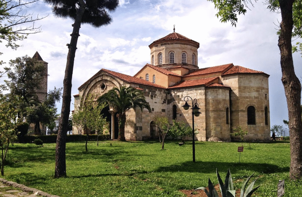 Gran Fondo Trabzon, Trabzon bisiklet yarışı, Karadeniz bisiklet etkinliği, Trabzon spor turizmi, bisiklet festivali Trabzon