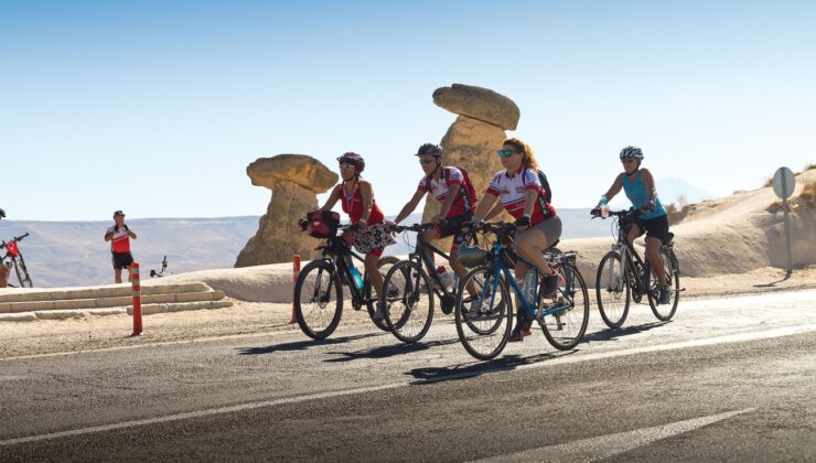 Kapadokya’da Pedallar Yeniden Dönüyor: Bisiklet Festivali Başlıyor