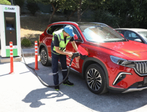 Şarj Altyapısı Rekor Seviyede: Her Köşede Bir Soket!