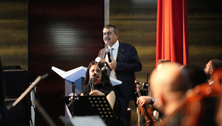 Tekin’den Öğretmenlere “Maarif Orkestrası” Teşekkürü ve Yeni Kültür Projeleri!