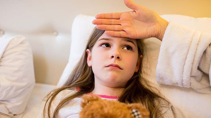 Çocuklarda yaz aylarında sık görülen gastroenterit (mide gribi) hafife alınmamalı. Uzmanlar, özellikle küçük yaş grubunda hayati tehlikeye yol açabileceği uyarısında bulunuyor