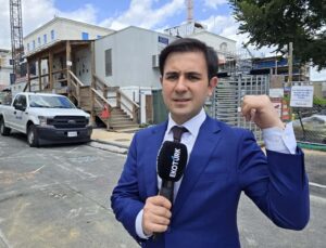 Trump’tan Fed Başkanı Powell’a Sert Sözler: “2.5 Milyar Dolarlık Saray!”