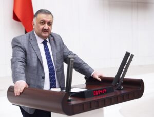 Hasan Karal’dan Sert Eleştiri: “Gaflet Uykusundan Uyanın!”