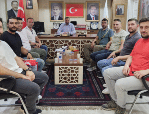 AK Parti İl Başkanlığında Emek Buluşması İşçiler Taleplerini Doğrudan İletti