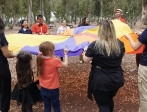 Otizmli Ailelere Umut Veren Dayanışma Kuşadası