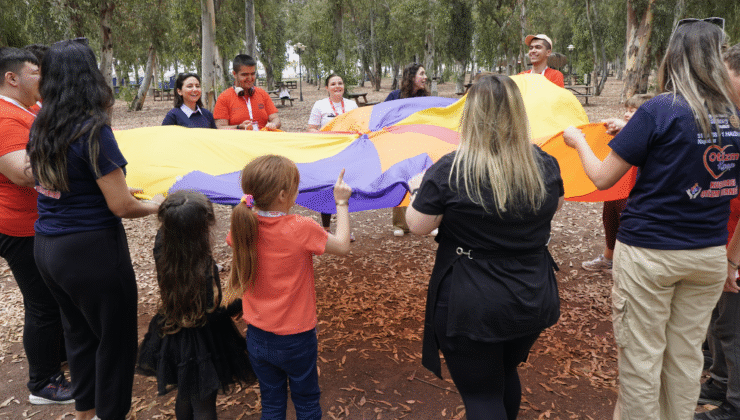 Otizmli Ailelere Umut Veren Dayanışma Kuşadası