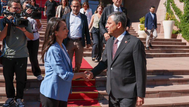 Özgür Özel “Bu Operasyonlar Siyasi, Suçumuz Erdoğan’ı Yenmek”