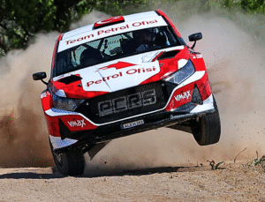 Kapadokya Rallisinde Nefes Kesen Mücadele: Kazaz-Silvestre Zirvede!
