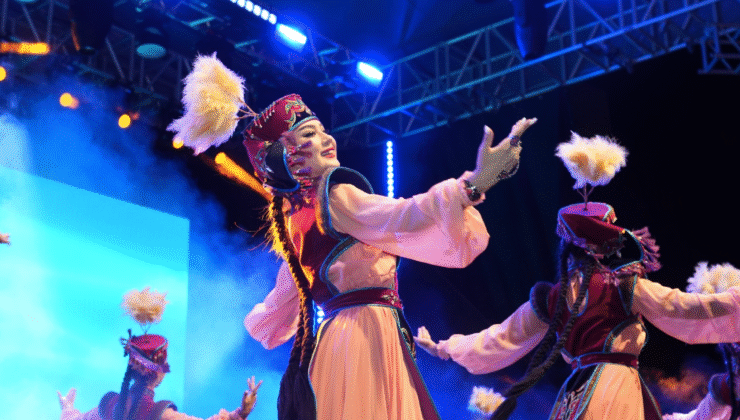 Keçiören’de Türk Dünyası Buluşması, Âşıklar, Halk Oyunları ve Müzik Şöleni