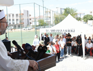 Diyanet İşleri Başkanı Erbaş, Adıyaman’da 52 cami, 12 Kur’an kursu ve 4 gençlik merkezinin açılışını yaptı