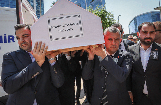 Özgür Özel, Altan Öymen’i Anma Töreninde Konuştu