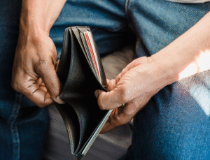 CHP’li Gürer: “Tencere Borçla Kaynıyor, Sofralar Kredi Kartıyla Kuruluyor!”