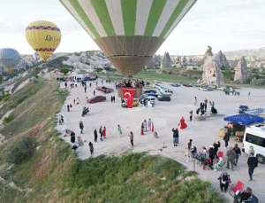 2025 in İkinci Çeyreğinde Turizm Geliri Yüzde 8,4 Arttı: 16,2 Milyar Dolarlık Rekor
