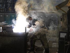 Bakan Işıkhan İş Sağlığı ve Güvenliği İnsan Onurunun Bir Gereğidir