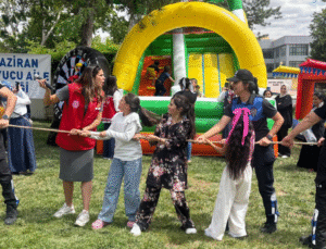 Polislerden Koruyucu Aile Şenliği ne Destek