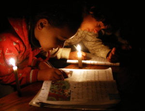 Gürer, Dar Gelirlinin Faturayla İmtihanını Gözler Önüne Serdi