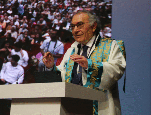Üsküdar Üniversitesi Tıp Fakültesi İlk Mezunlarını Gururla Uğurladı