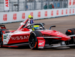 Nissan Formula E Takımı Formula E Dünya Şampiyonu oldu