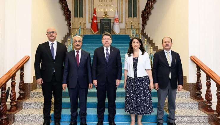 Yılmaz Tunç’tan DEM Parti Heyetiyle Kritik Görüşme Açıklaması