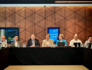 İzmir’de Enerji Zirvesi: TÜREK ve Azerbaycan Forumu’na Stratejik Hazırlık