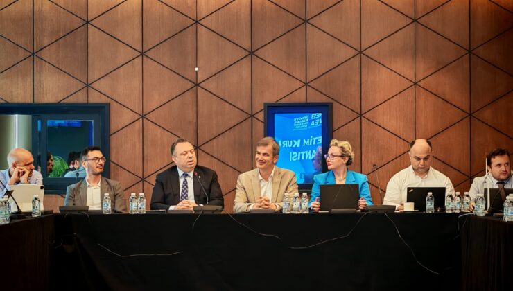 İzmir’de Enerji Zirvesi: TÜREK ve Azerbaycan Forumu’na Stratejik Hazırlık