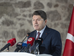Bakan Tunç: “Sıfır Kadastro Dosyası Hedefine Adım Adım İlerliyoruz”