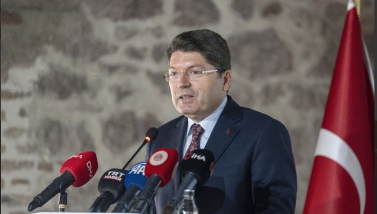 Bakan Tunç: “Sıfır Kadastro Dosyası Hedefine Adım Adım İlerliyoruz”