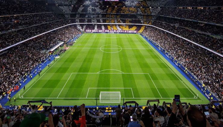 Real Madrid, Efsane Formalarıyla Sahaya Dönüyor