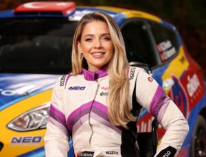 Dünyanın Tek Engelli Kadın Ralli Pilotu Kübra Denizci Keskin’e Tam Destek!