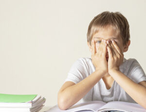 Okul Kaygısı mı, Görme Sorunu mu?