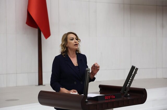 Yıldırım Kara: Bakanlık Deprem Konutlarındaki Sorunları Konuşmak İstemiyor