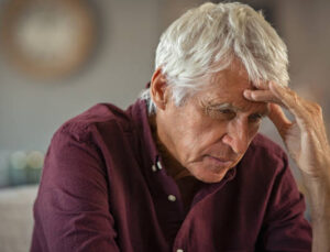 BU BELİRTİLER ALZHEIMER’IN HABERCİSİ OLABİLİR!